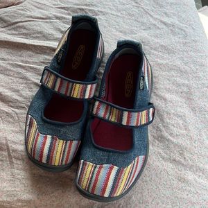 KEEN shoes NWOT